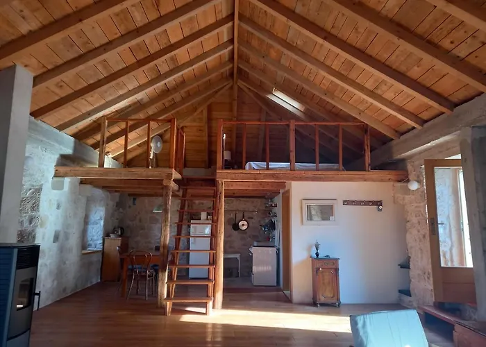 Vakantiehuis Makina Nerezisca