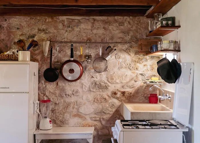 Vakantiehuis Makina Nerezisca